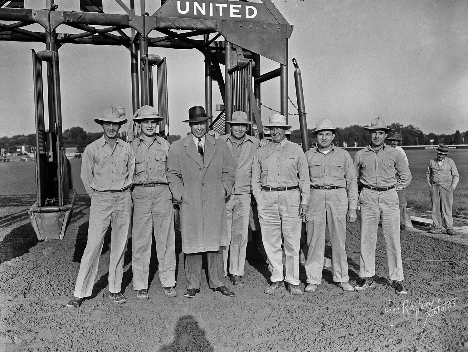 Eddie Blind, starter and his crew, at Laurel Park, Oct. 9, 1948 (Jim Raftery Turfotos)