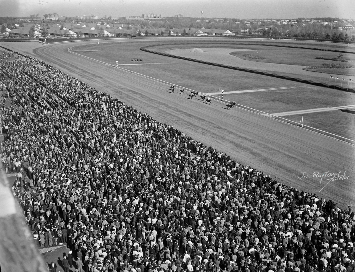Garden State Park, first race on closing day, Nov. 14, 1964 (Jim Raftery Turfotos)