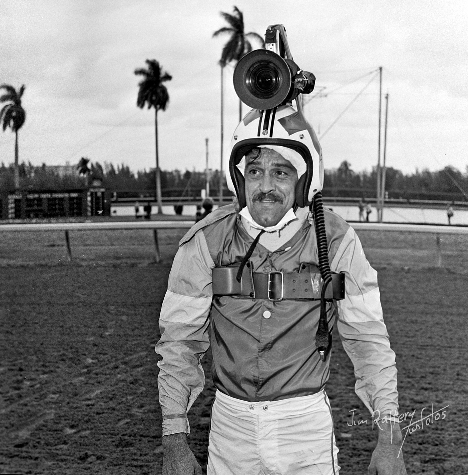 Jeff Jeffries, "cameraman jockey," at Gulfstream Park, March 6, 1979 (Jim Raftery Turfotos)