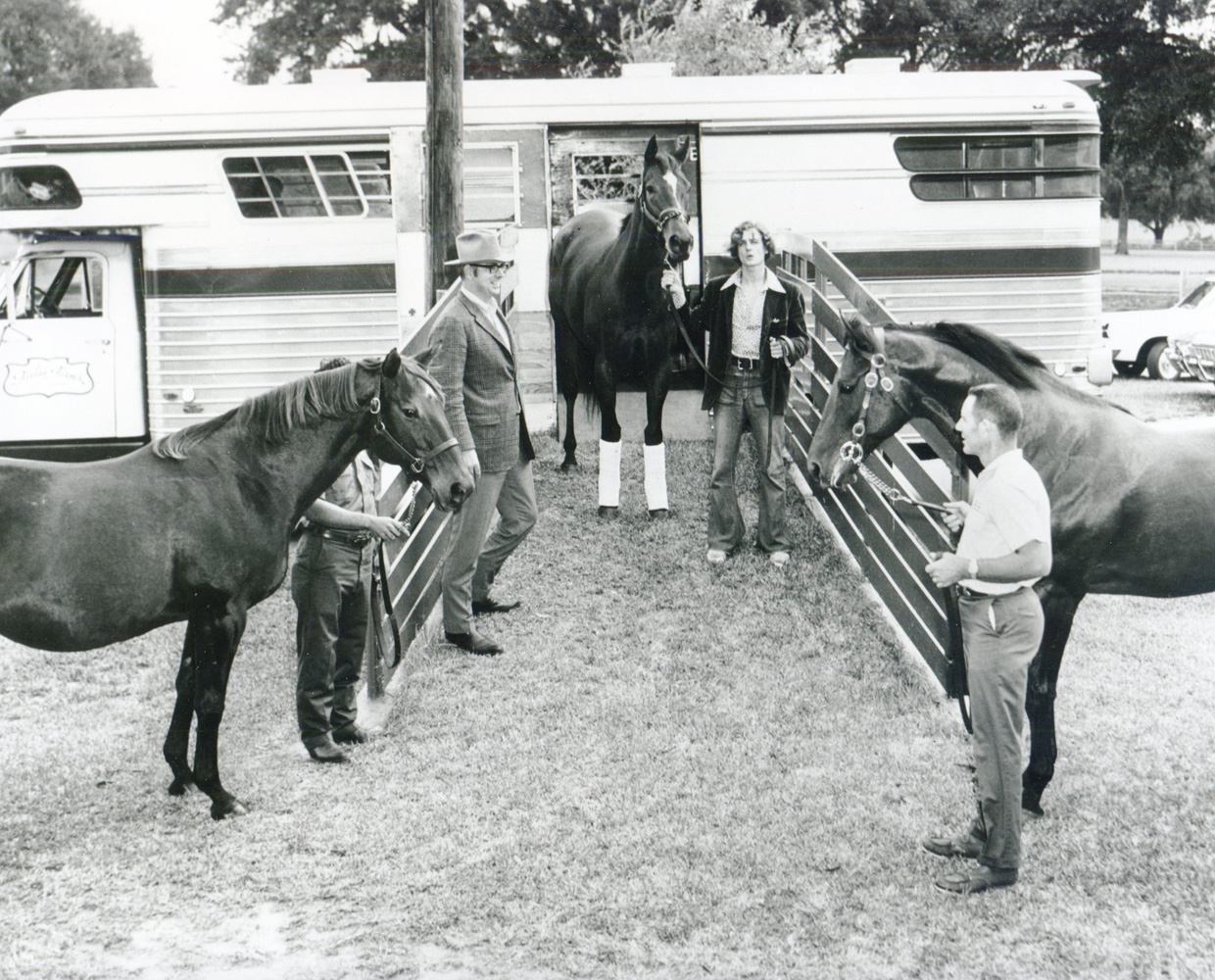 Aspidistra (left), Ta Wee (center), and Dr. Fager (right) (Museum Collection)
