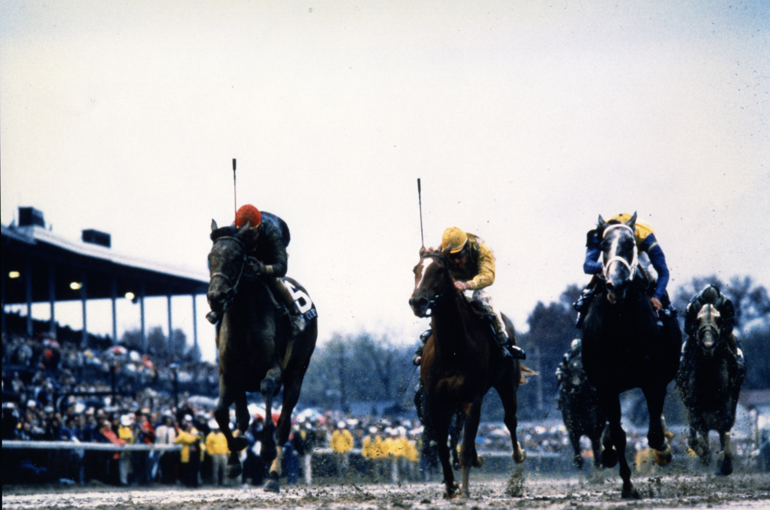 Personal Ensign (Randy Romero up) charging down the stretch to win the 1988 Breeders' Cup Distaff at Churchill Downs (Breeders' Cup Photo/Museum Collection)
