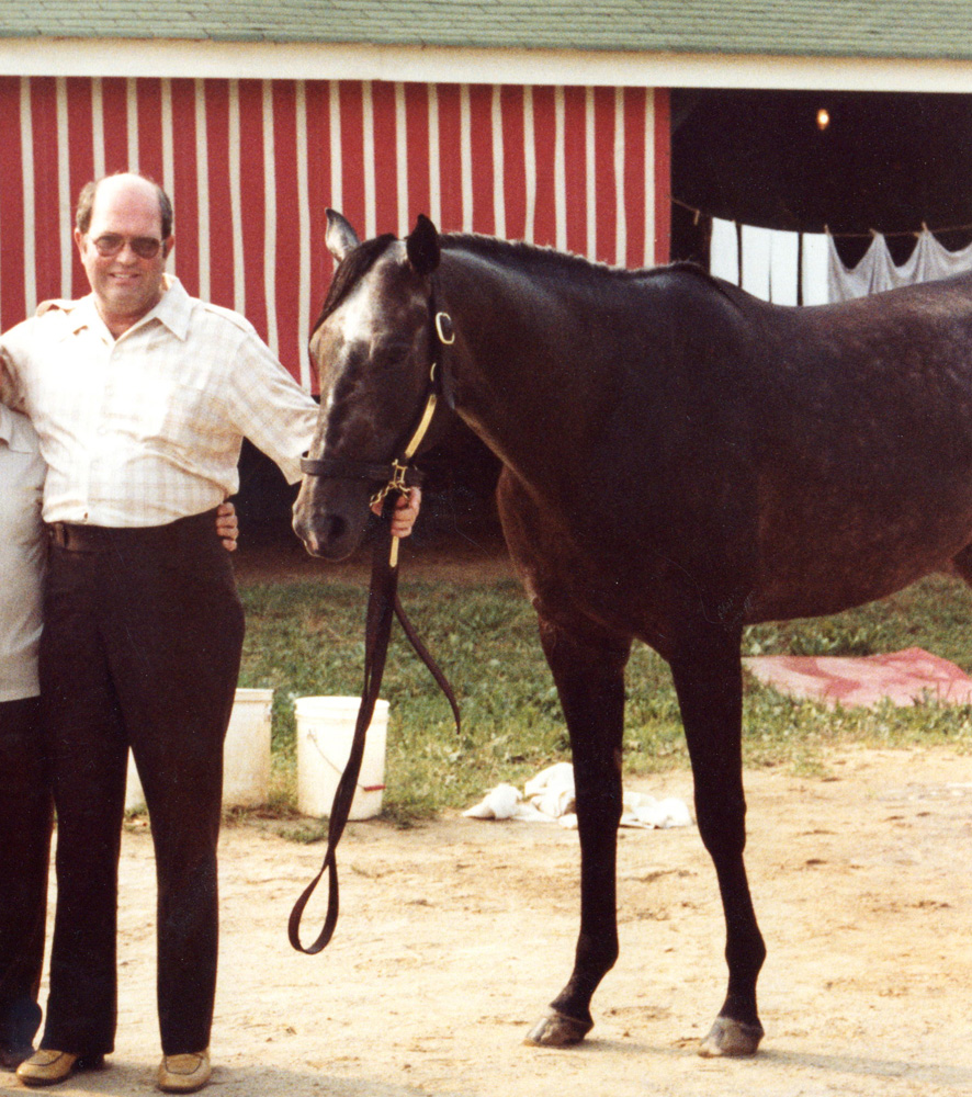 Spectacular Bid with trainer Grover Bud Delp (Museum Collection)