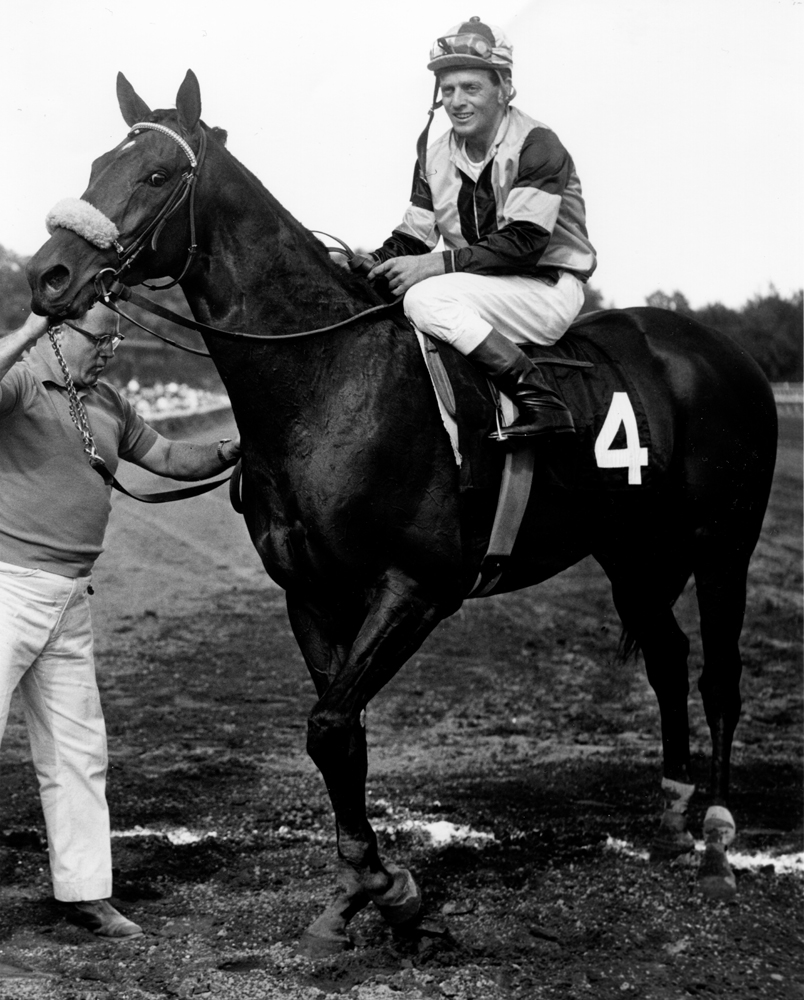 Walter Blum and Gun Bow in the winner's circle for the 1964 Whitney at Saratoga (Bob Coglianese/Museum Collection)