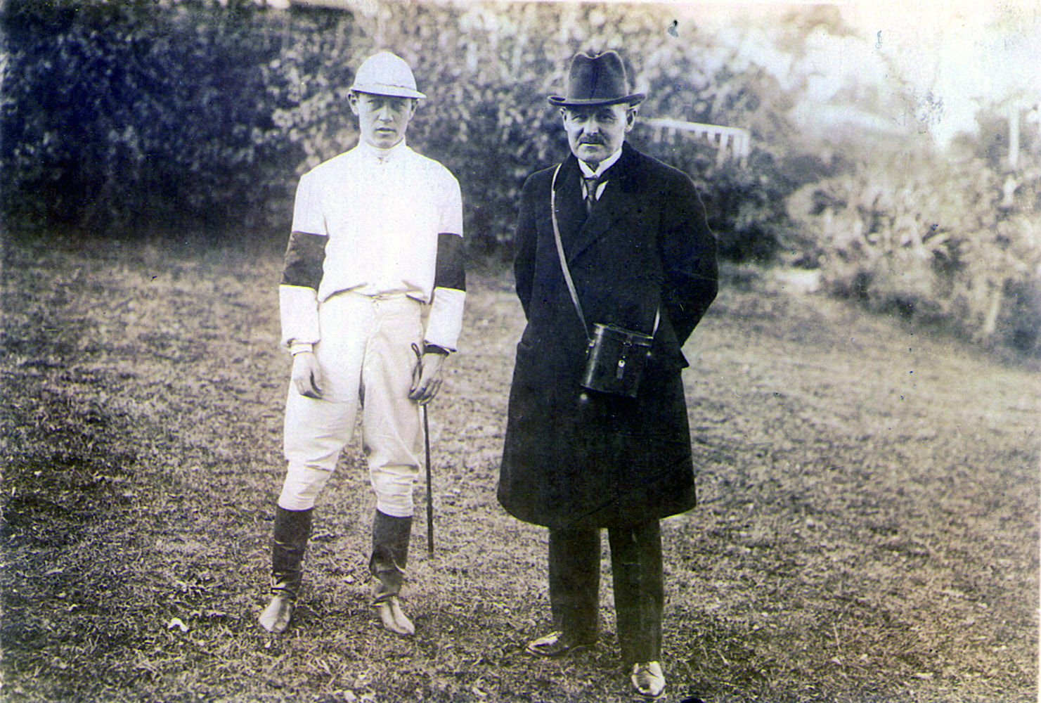 Frank O' Neill and trainer William Duke (Museum Collection)