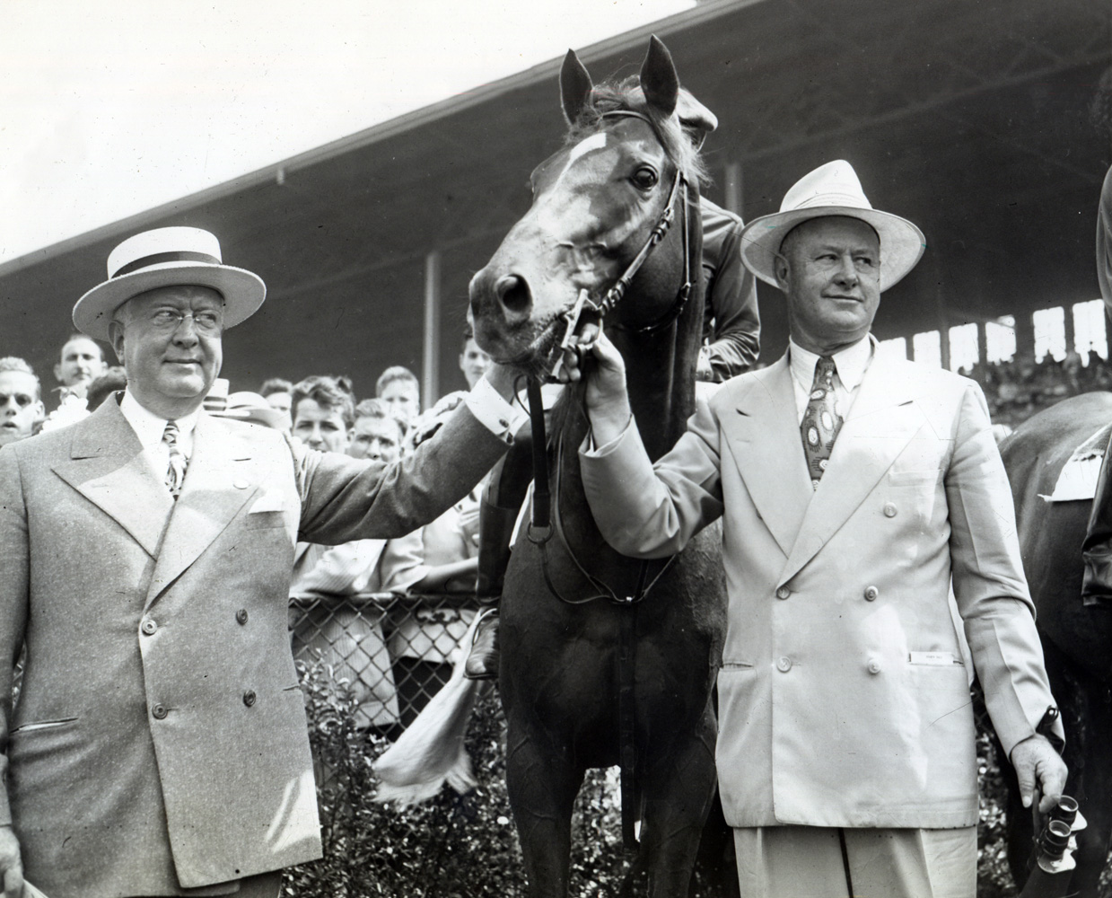 Warren Wright with Whirlaway and Ben Jones at Arlington for his last race in July 1943 (Washington Park Photo/Museum Collection)
