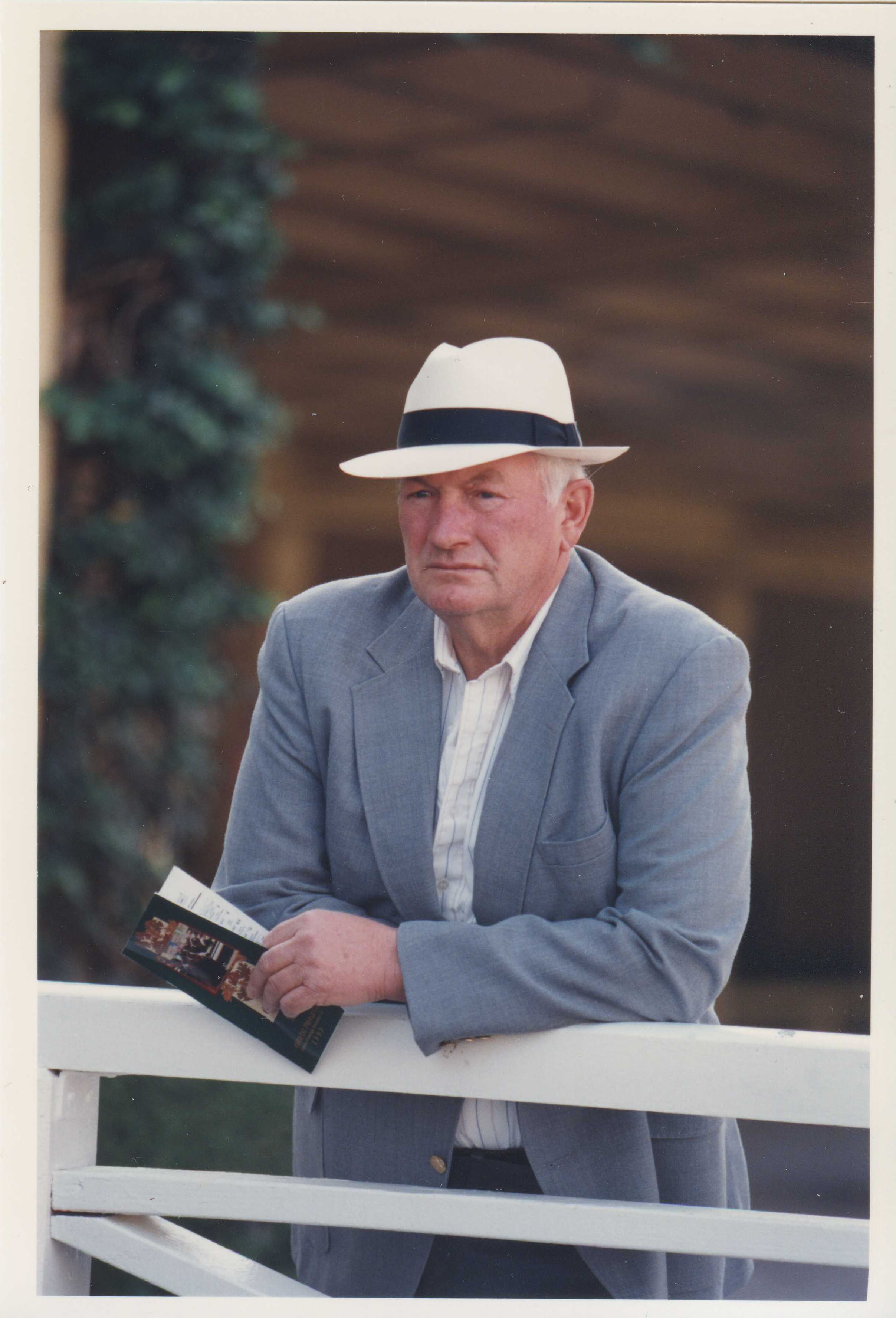 Allen Jerkens at Santa Anita Park, November 1993 (Barbara D. Livingston/Museum Collection)
