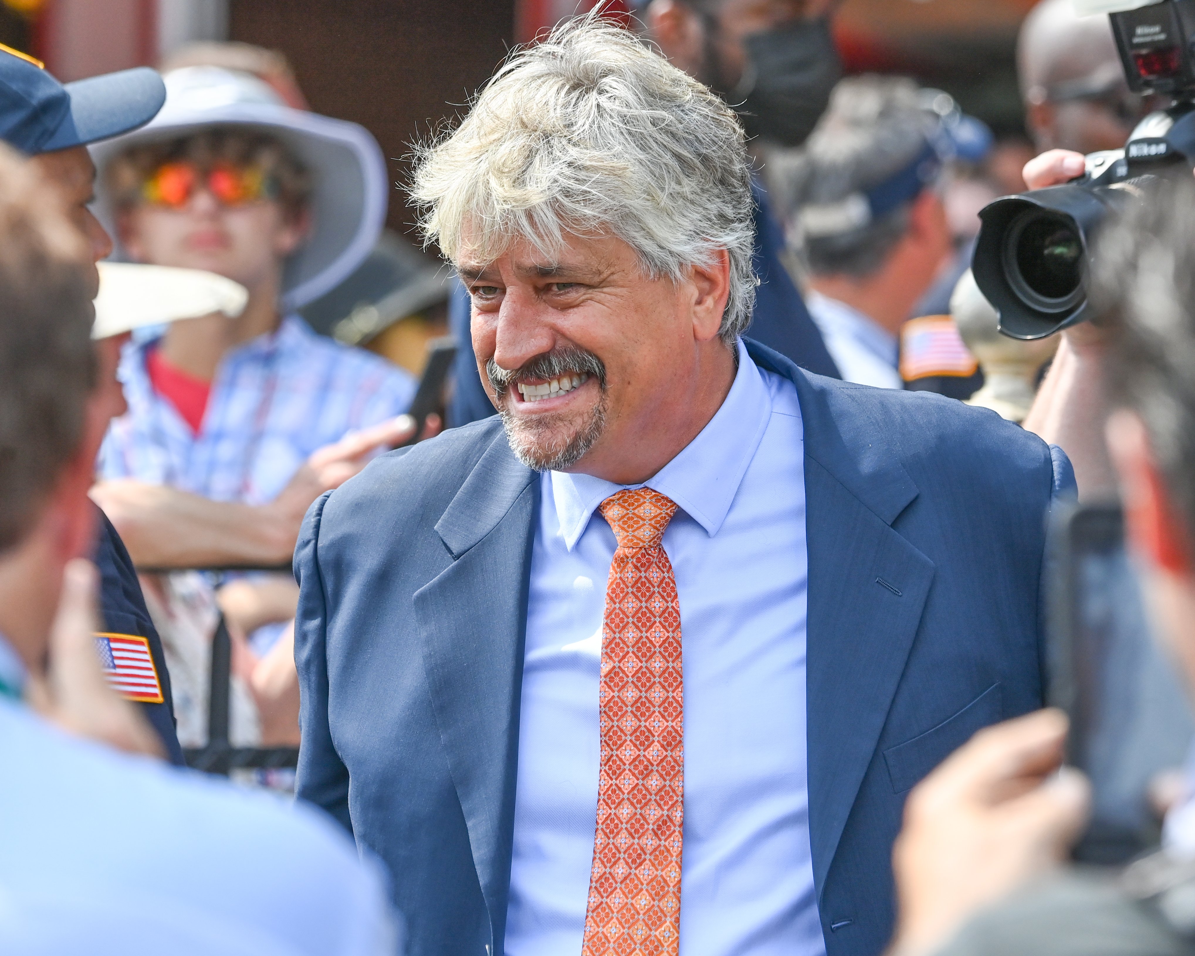 Steve Asmussen celebrates career win 9,446, setting a new North American record, at Saratoga Race Course, Aug. 7, 2021 (Bob Mayberger/Museum Collection)