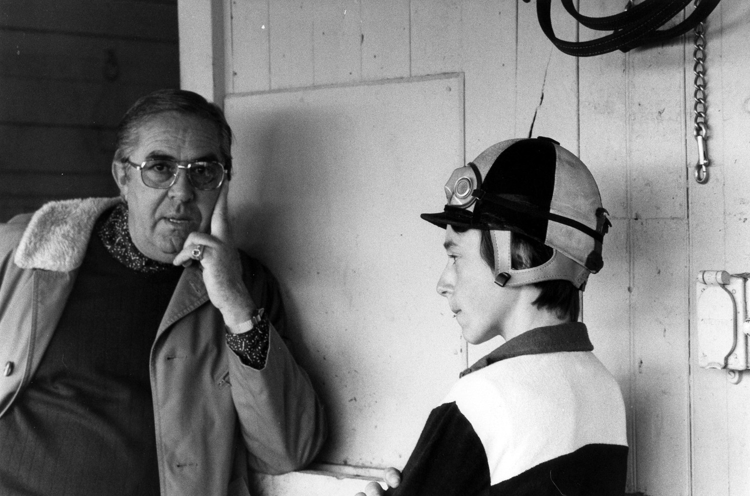 Laz Barrera and jockey Steve Cauthen (NYRA/Photo Communications /Museum Collection)