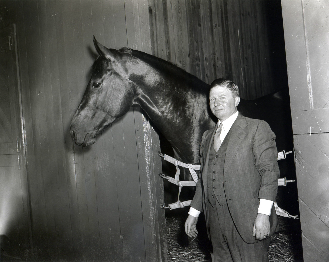 Hirsch Jacobs with Tight Shoes in the barn at Hialeah Park, February 1941 (Keeneland Library Morgan Collection/Museum Collection)