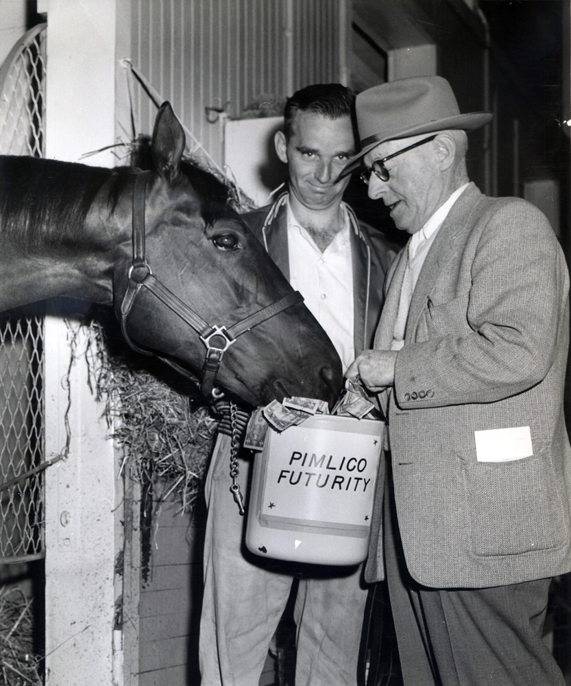 Bert Mulholland shares the Pimilico Futurity winnings with Jester (Pimlico Photo/Museum Collection)