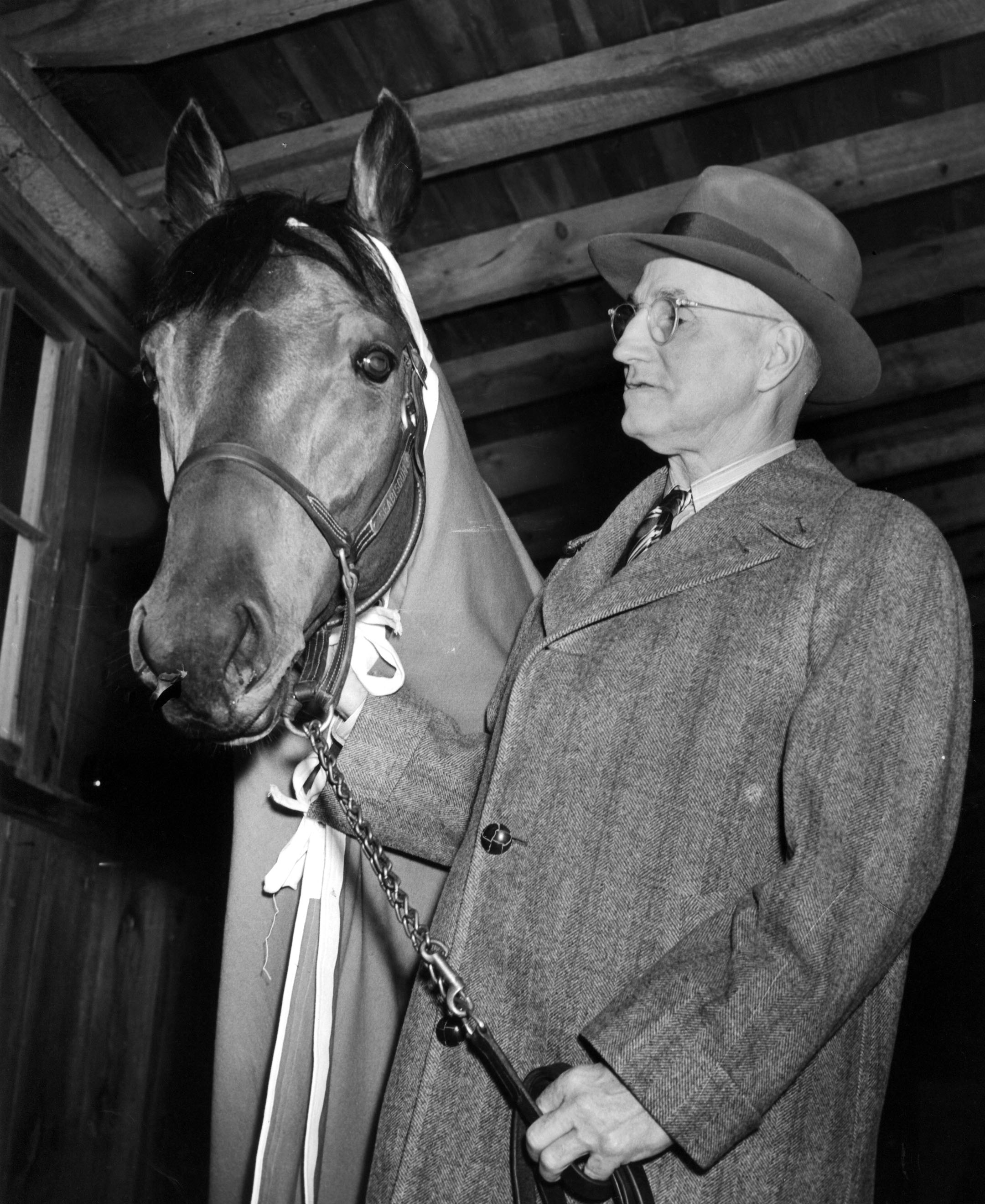 Tom Smith with Seabiscuit at Pimlico, 1938 (Keeneland Library Morgan Collection/Museum Collection)