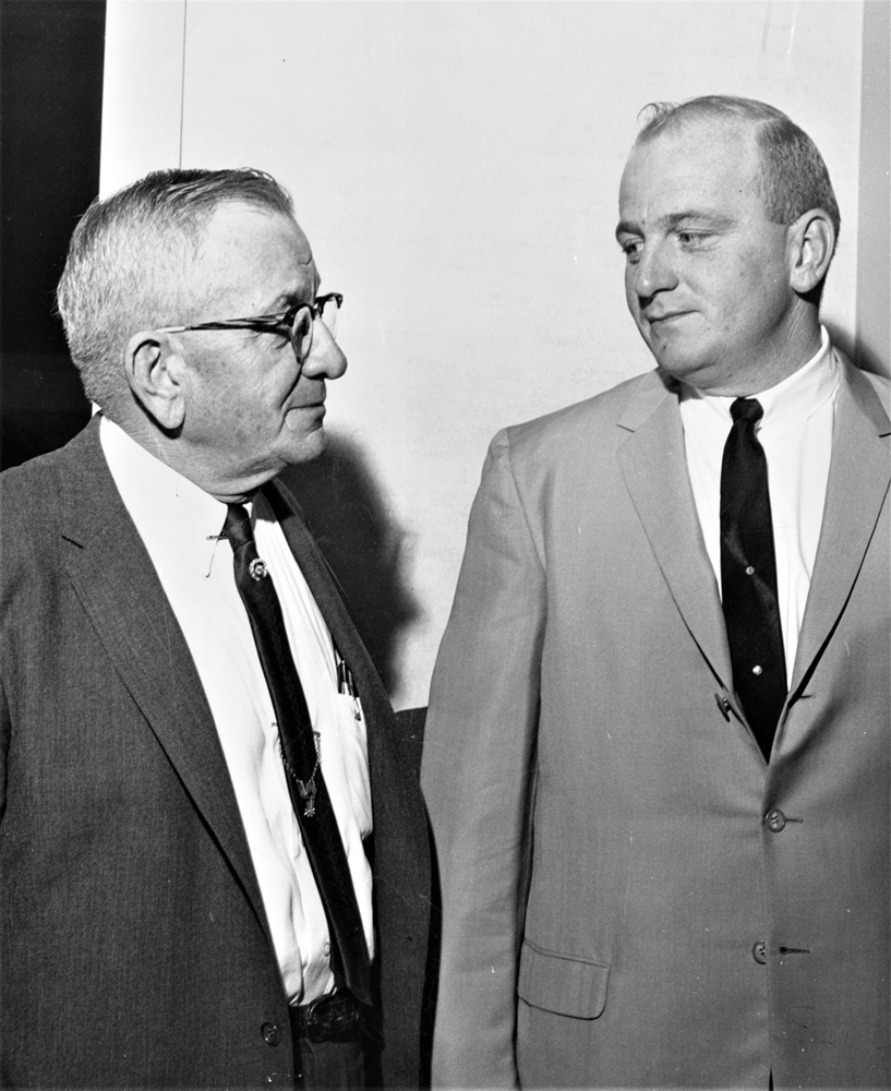 Jack Van Berg (right) and his father, fellow Hall of Fame trainer Marion Van Berg, in 1965 (Keeneland Library Thoroughbred Times Collection)